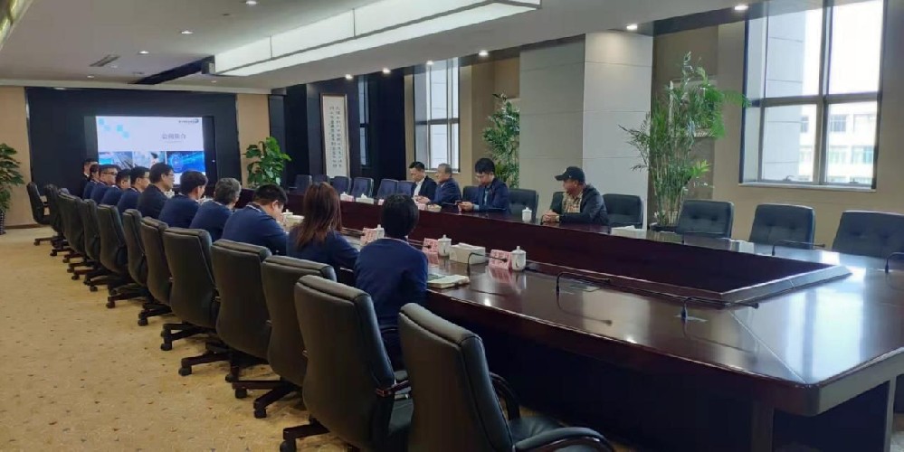 杭州中欣晶圓半導(dǎo)體股份有限公司賀董事長一行前往考察無錫恒大電子