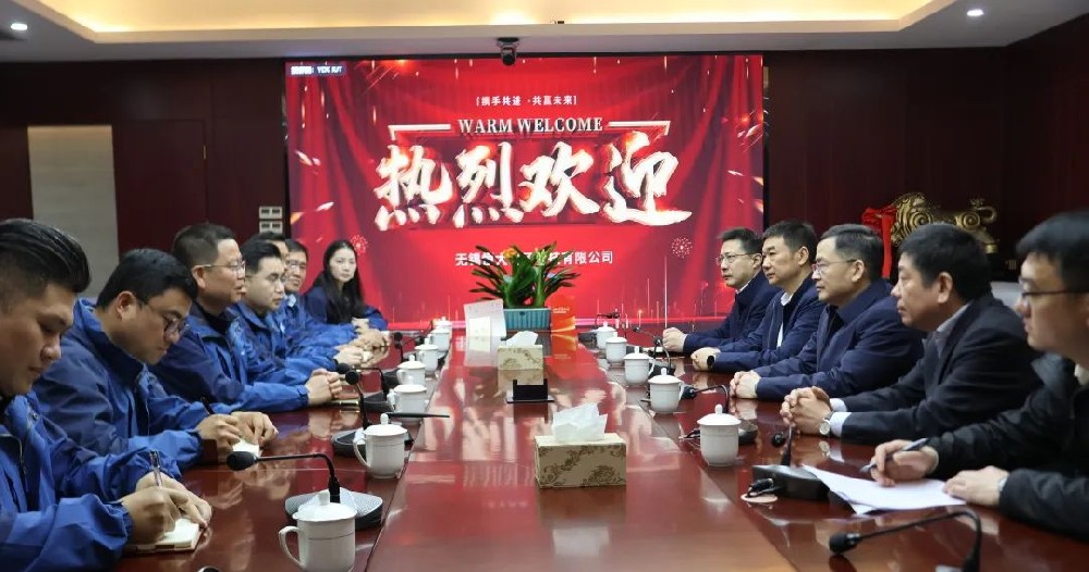 區(qū)委領(lǐng)導(dǎo)新春走訪無錫恒大電子科技有限公司